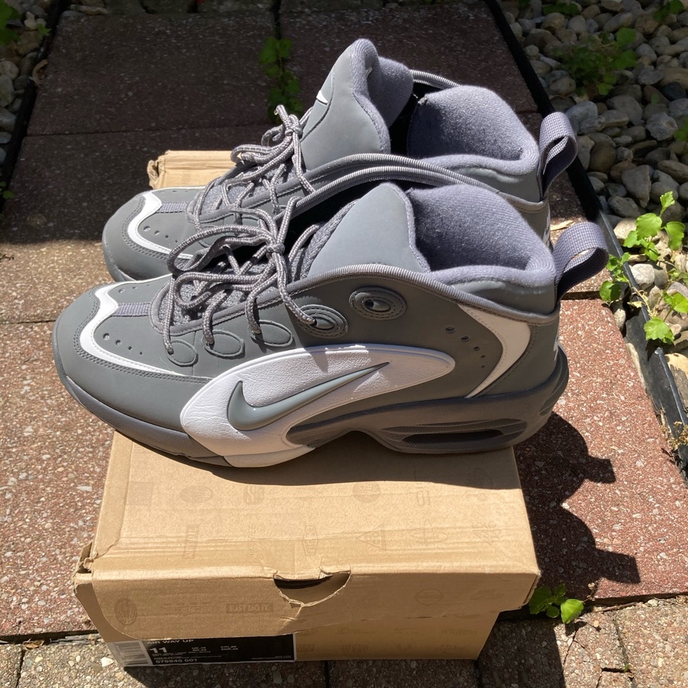 Nike Air Way Up